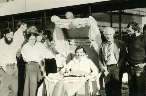 1980, als ich bei Prof. Sperlich, meinem Doktorvater in Tübingen, mein Doktordiplom abholte.