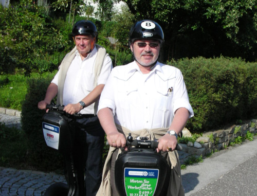 2009, als ich mit meiner Maturaklasse mit dem Segway ins Steyrtal rollte.